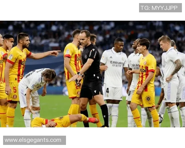 赫罗纳主场迎战瓦拉期待精彩对决双方争夺宝贵积分展现实力与斗志